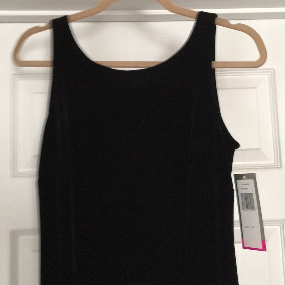 Long black velvet evening dress - Picture 2 of 5